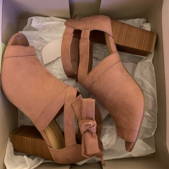 SOLD LC Lauren Conrad java peep toe heels - Picture 6 of 6